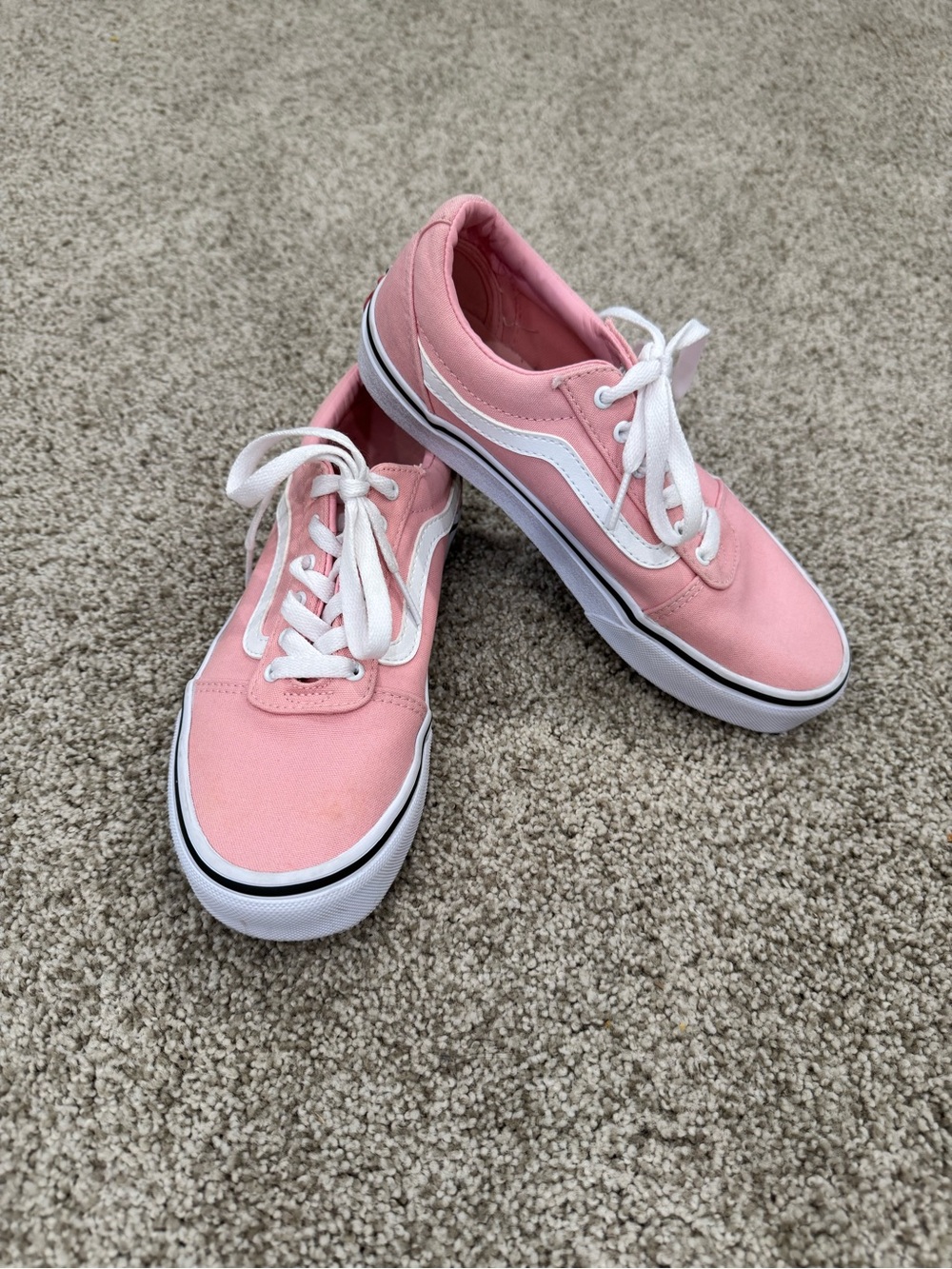 Vans Pink Low-Top Sneakers with White Side Stripe